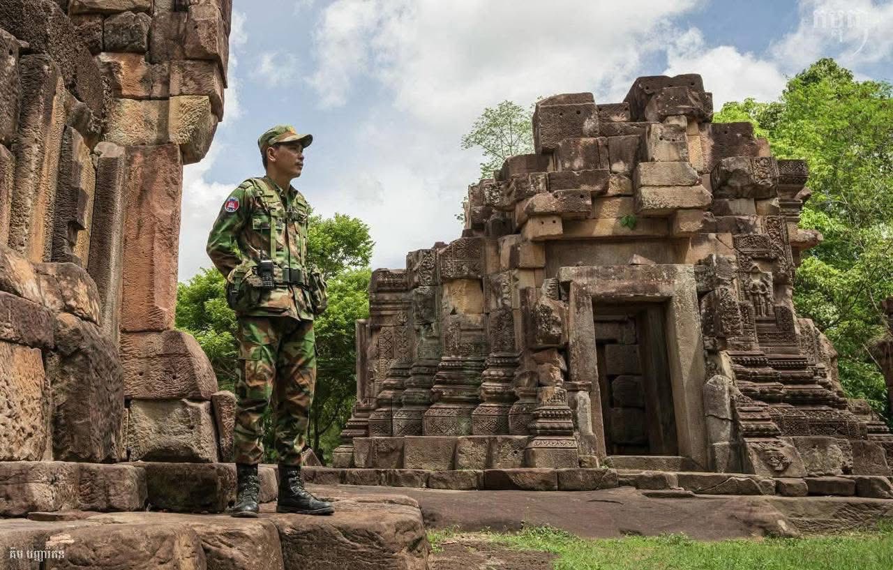 កងទ័ពកម្ពុជា វាយបណ្តេញកងទ័ពថៃចេញពីប្រាសាទតាក្របី និងតាមាន់ធំ – ឈរជើងគ្រប់គ្រងទាំងស្រុង